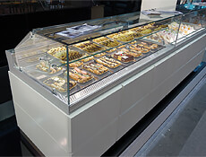 Gia: deli / pastry and gelato